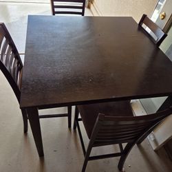 Bar Height Table Pick Up Sunday!