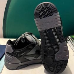 Out Of Office - Off White Dunks