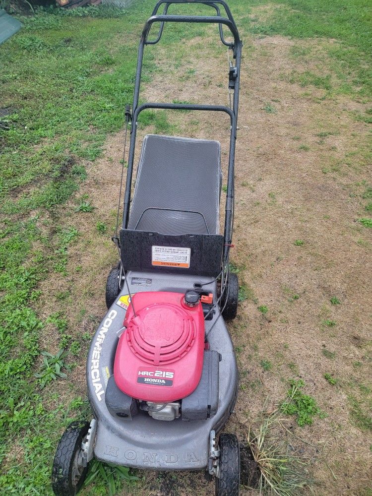 Honda Commerical Lawnmower