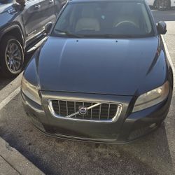 2008 Volvo V70