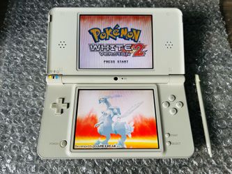 White Nintendo DSI XL LL region free With Sd Card Play All Games For Free Fully Functional
