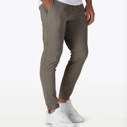 Cuts AO Joggers