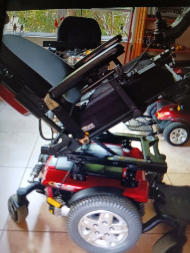 Quantum Q6 Like New Owner Pasted Must Sell