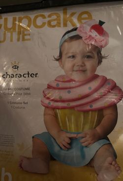 Baby cup cake costume