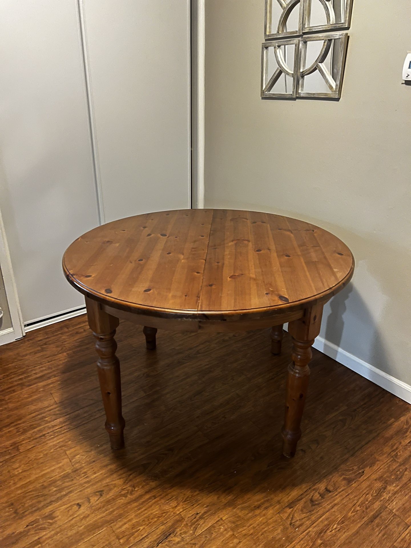 Pottery Barn Round Brown Wood Table