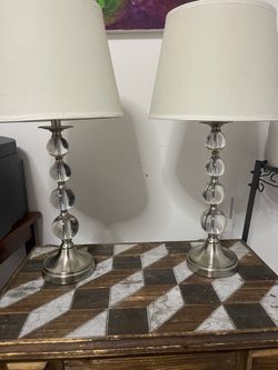 Matching lamps