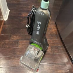 Bissell TURBOCLEAN powerbrush Carpet Cleaner