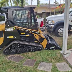 Bobcat Excavadora Volteó 