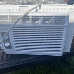 AC Unit $140