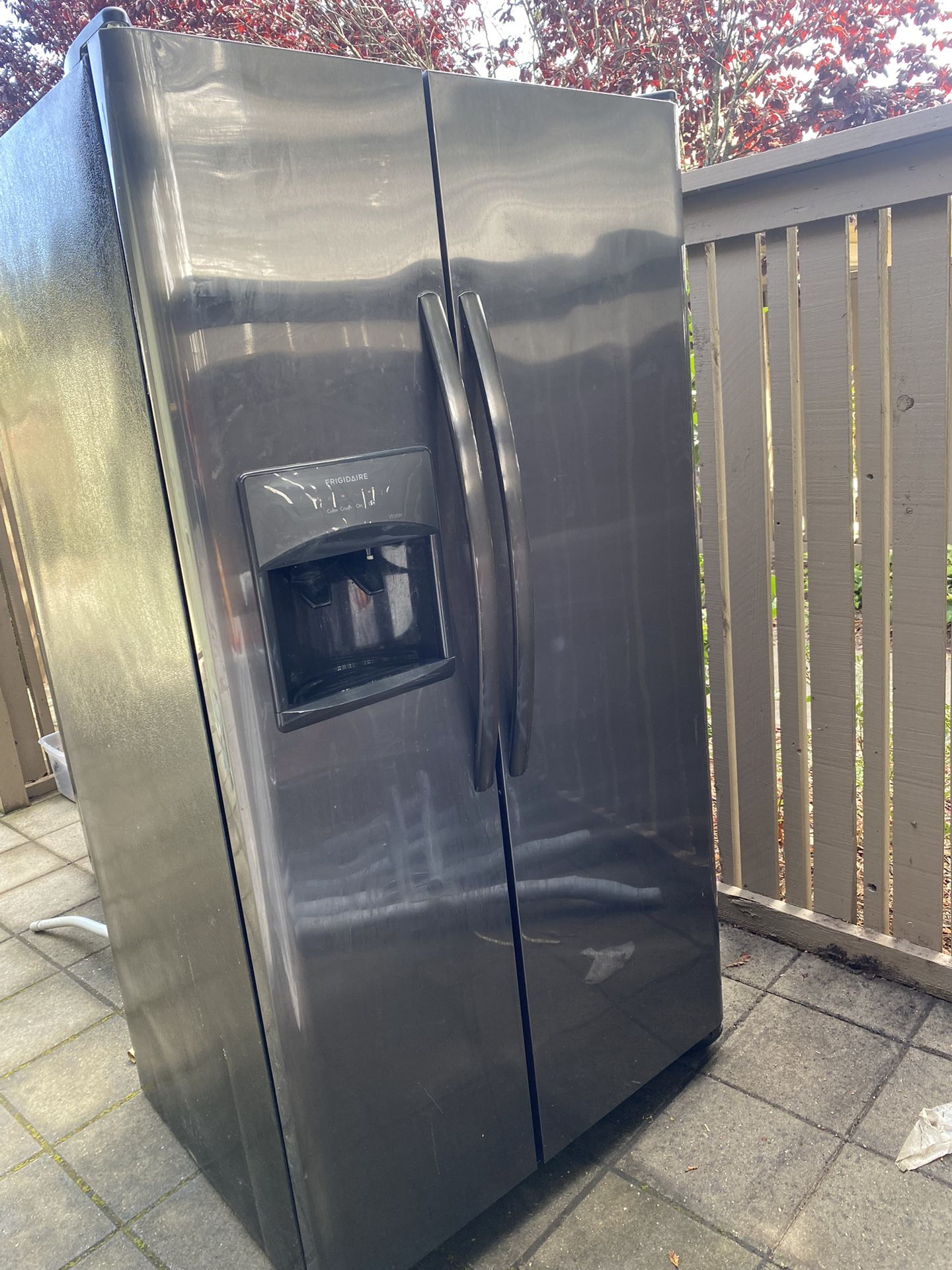 Refrigerator Used Good condition