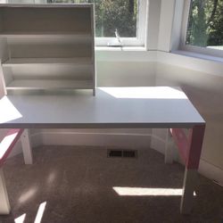 Work Table With Shelf - Pink 