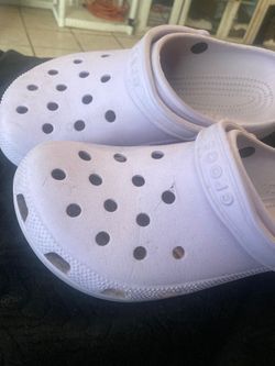 crocs
