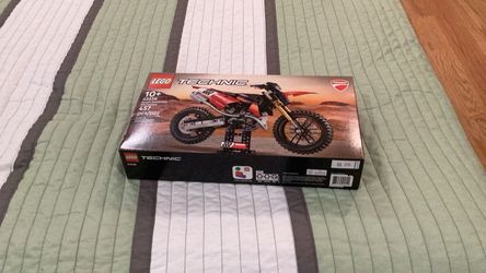 Technic motorcycle Lego set
