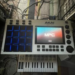 MPC Live & Arturia MidiLab Controller