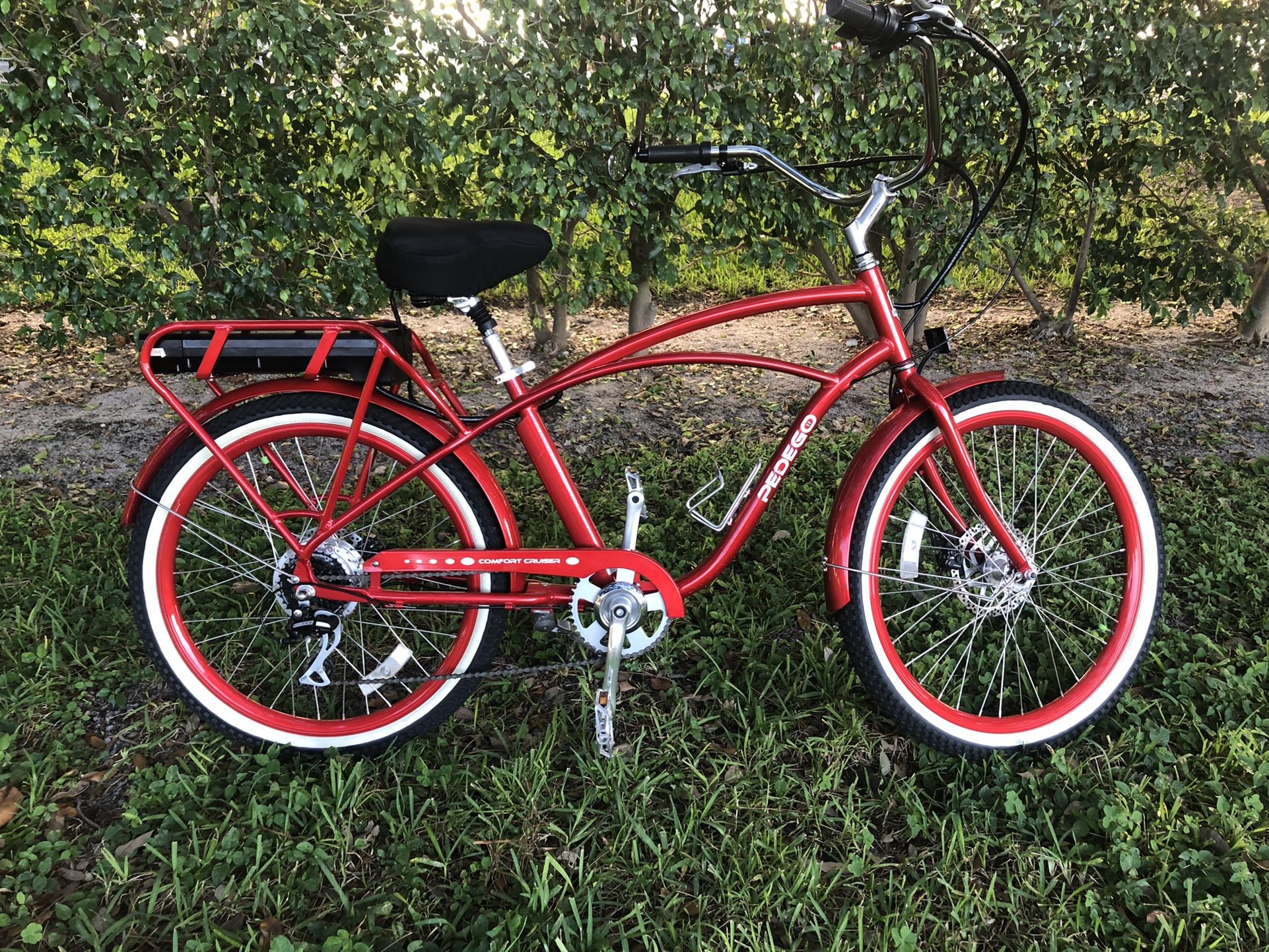 Pedego 26” Comfort Cruiser E-Bike