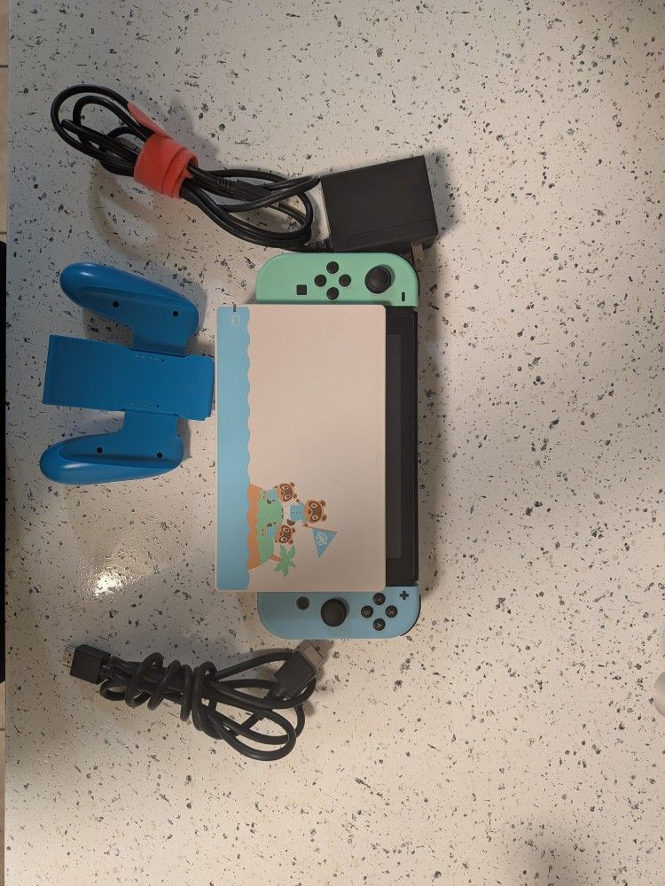 Limited Edition Animal Crossing Nintendo Switch Bundle - Excellent Condition