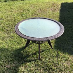 Patio table