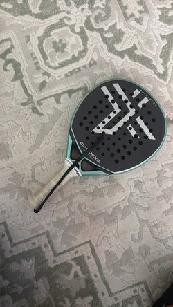 OXDOG Pure Pro+ Padel Racket – Great Condition