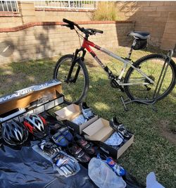 Gary Fischer Mtn Bike with accessories