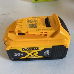 DEWALT 20-Volt MAX XR Premium Lithium-Ion 4.0Ah 