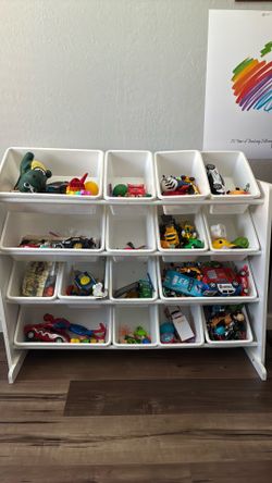 Toy Rack Organizer – Great Condition
