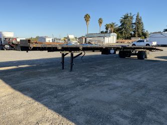 Heavy duty trailer truck or car hauling