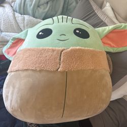 Squishmallows Baby Yoda 