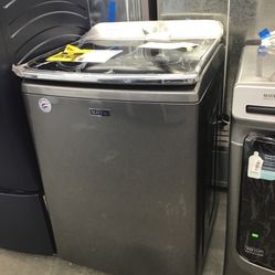 New Scratch And Dent Maytag Washer. 1 Year Warranty 