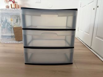Free Hotwheels toys and drawers