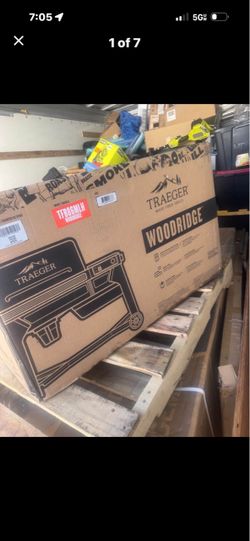 Shop Traeger Woodridge BBQ Wi-Fi Wood Pellet Grill and Smoker in Black