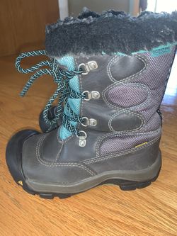 Keen shoes 12 very warm
