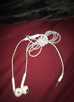 Iphone 7 earbuds