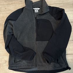 Men’s Columbia Jacket Large