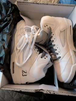 Jordan 5 metallic white
