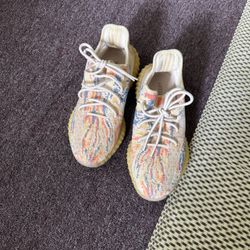 Yeezys Size 8