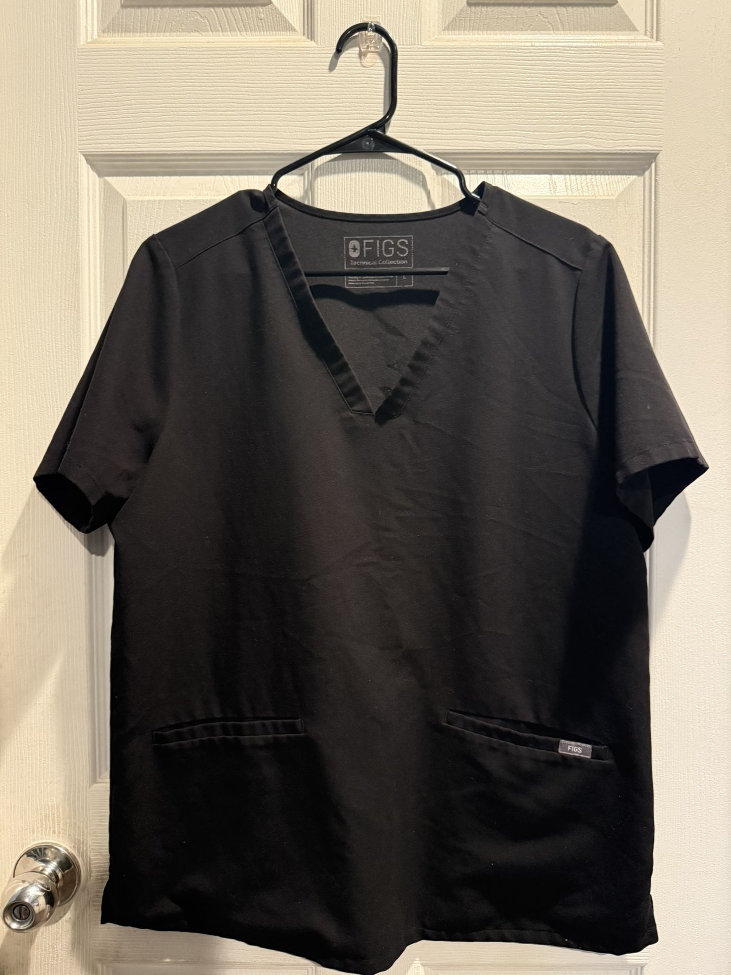 BLACK FIGS SCRUBS