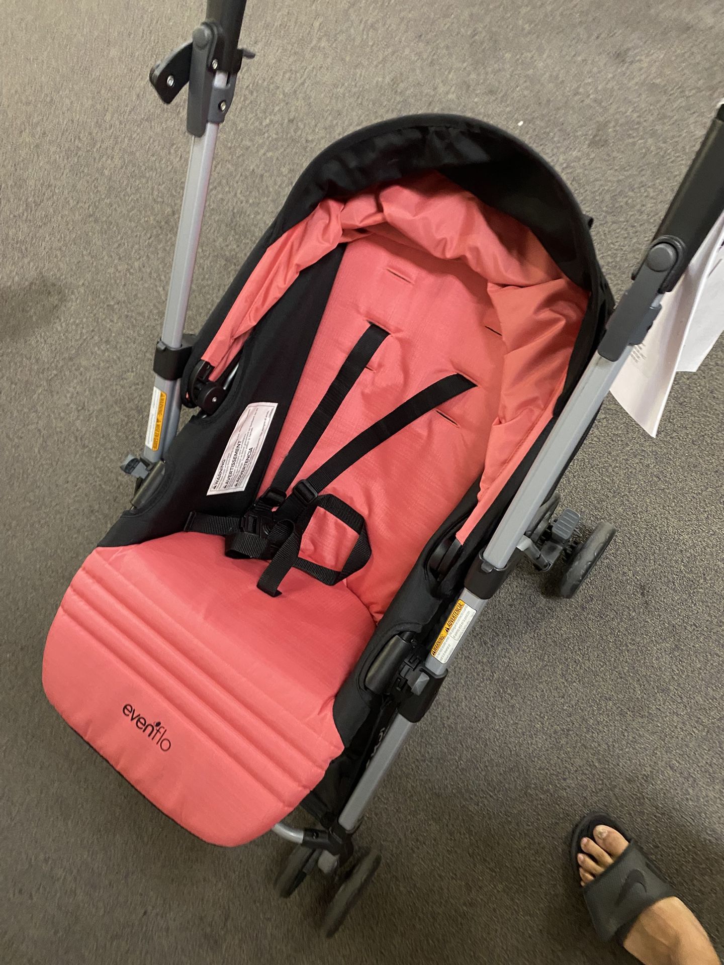 Stroller Evenflo Reverts