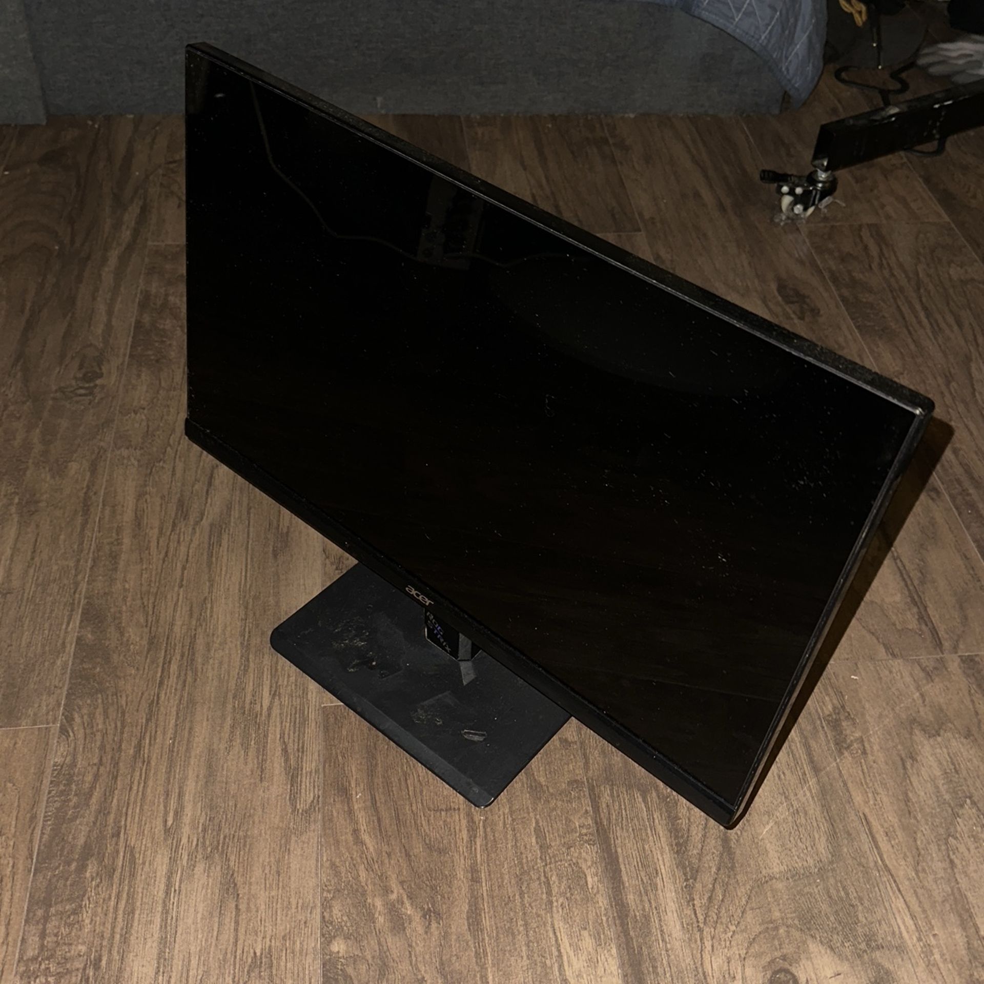 22 inch Acer monitor