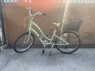 Bontrager Feet First Trek Pure Series Bicycle