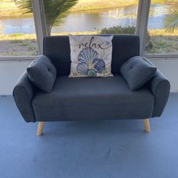 Loveseat- small
