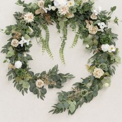 Ling's Moment 9FT Emerald and Tawny Beige