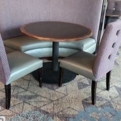Elegant Round Table Set, Dining ,Brake Room, Or Restaurant  Table 
