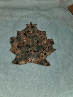 Studio Art Fall Leaf. Decreotive Hand Painted Glazed Pottery