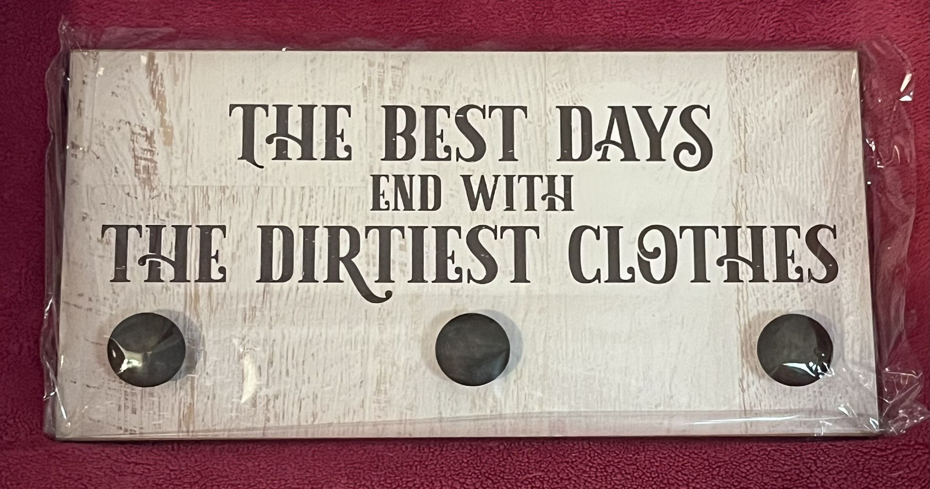 The Best Days End With The Dirtiest Clothes Laundry Room Wooden Wall Hook Plaque 20” x 10” x 2” NEW!