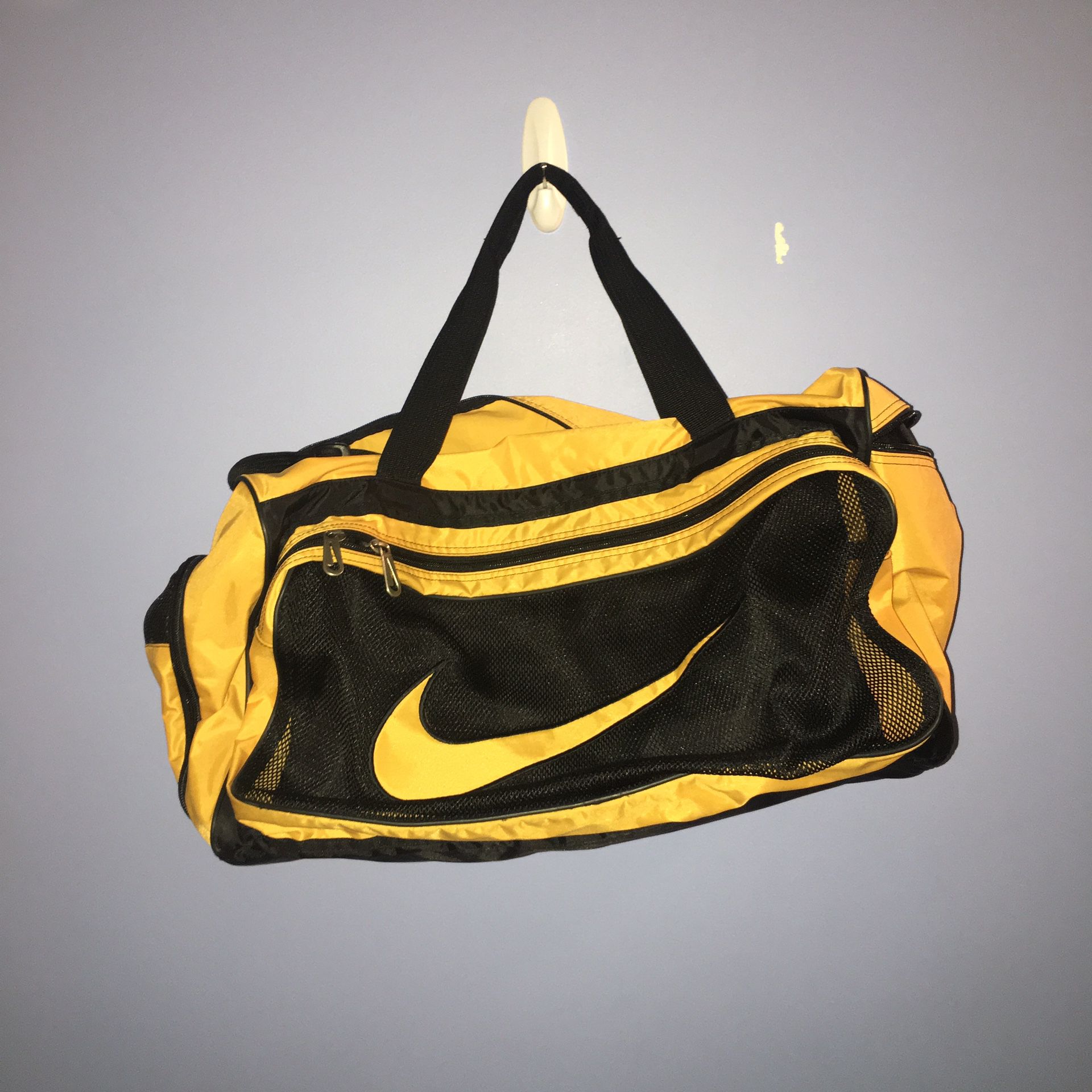 VTG 90s Nike Duffle Bag