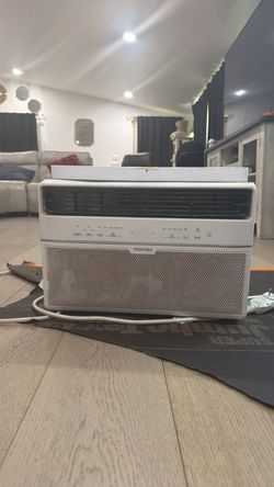 AC window Toshiba