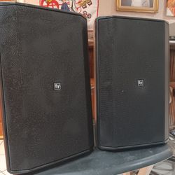 ELECTRO-VOICE SPEAKERS....PAIR PERFECT CONDITION. PASSIVE SPEAKER.  STRONG SOUND