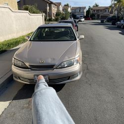2001 Lexus ES 300