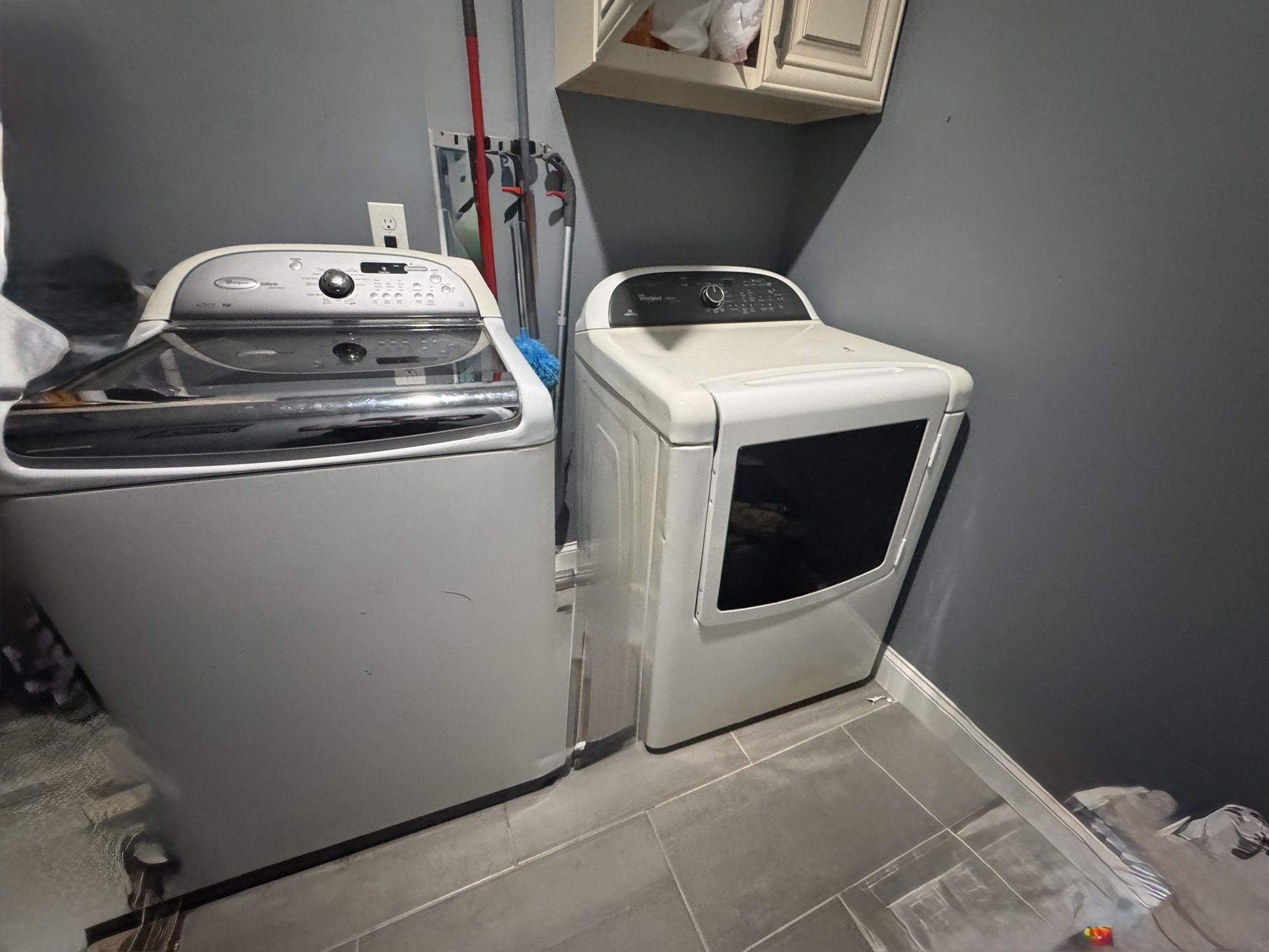 Whirlpool Washer N Dryer
