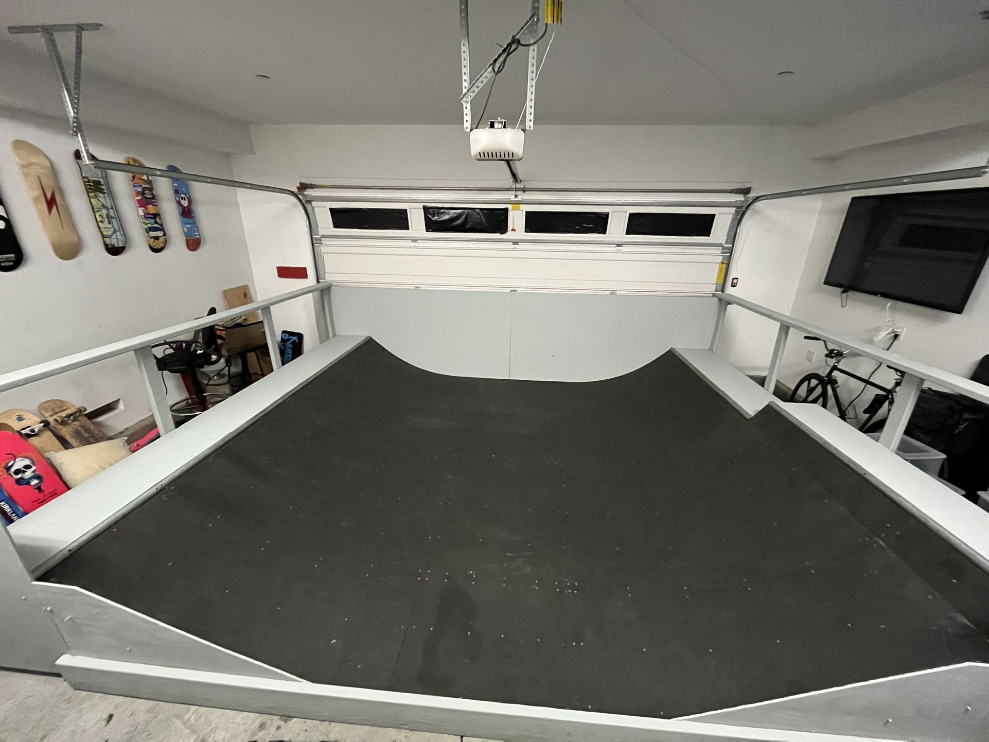 Skate Ramp with Skatelite Surface